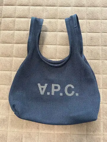 A.P.C 미니 토트백