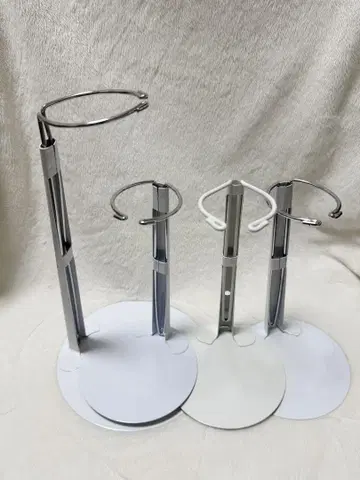 금속제 인형 스탠드 4개 세트 25cm 18cm 일괄