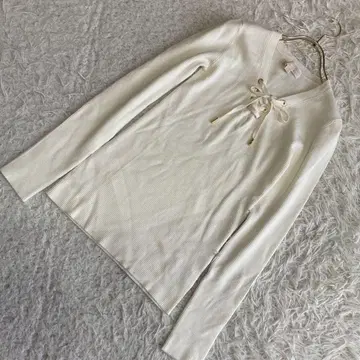 MICHAEL KORS 리본 포함 티셔츠 아이보리 S 깔끔