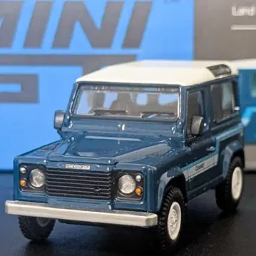 [새상품급] MINI GT 랜드로버 디펜더 90 1/64