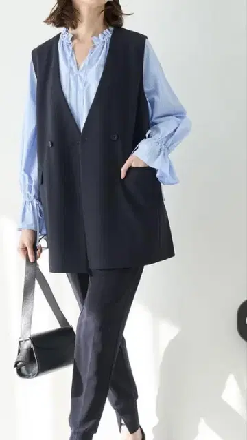 [새상품급] UNFILO BEAUTY MOVE 최애 조거 빵