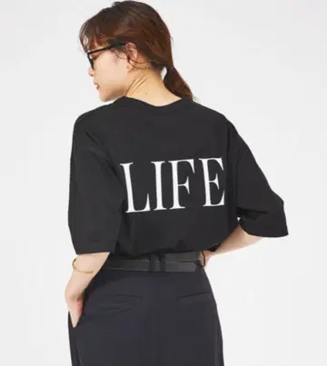 [ MARGAUX ] PAZ/LIFE 로고 T셔츠 마르 Initial