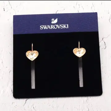 정품 Swarovski 하트형 크리스탈 귀걸이 박스 포함