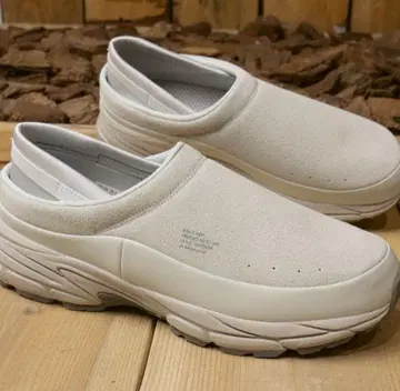 문스타 810s CAMPY 24.5cm