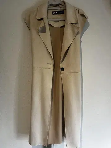 ZARA 베이지 롱 코트 M 베스트
