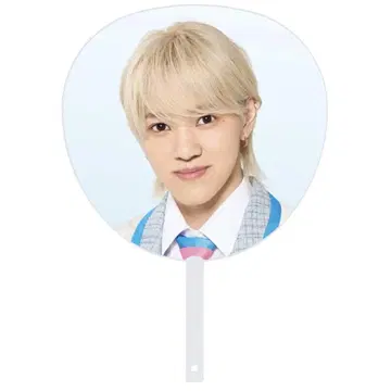 this is 닌자 모토키 와쿠 부채