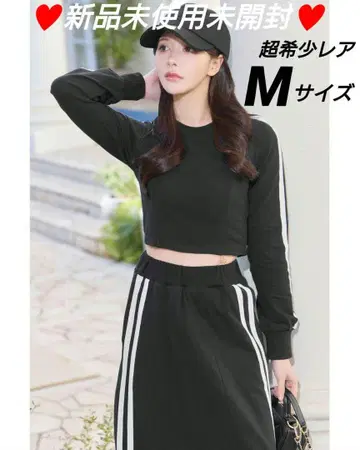 초레어 M 사이즈 Rady 라인 스커트 셋업 미사용 미개봉 새상품