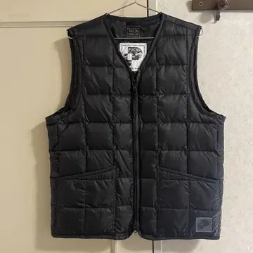 PUBLIC TOKYO REVERSIBLE DOWN VEST