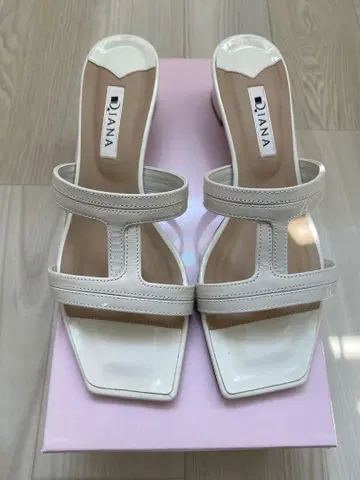 다이애나 샌들