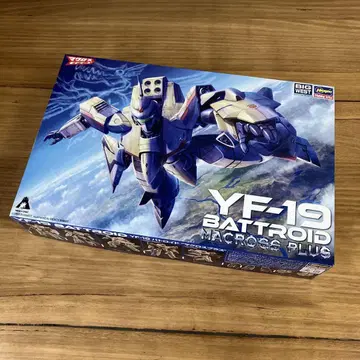 하세가와 1/72 YF19 배트로이드