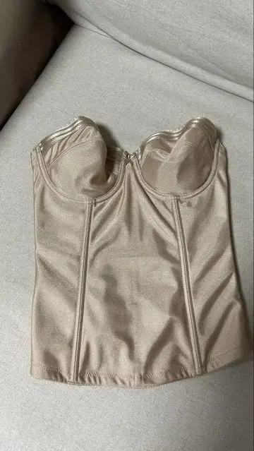 와타베 웨딩 브라이덜 이너