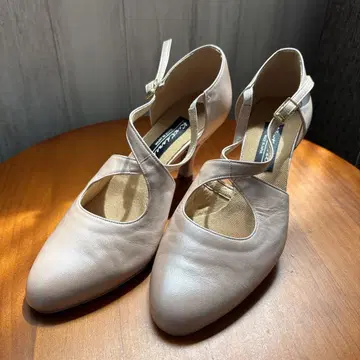 펌프스 살몬 핑크 23.5cm