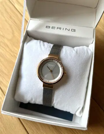 [새상품급] BERING 베링 솔라 시계 여성용