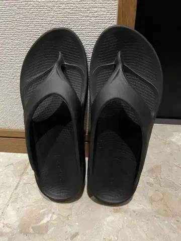 우포스 OOFOS 샌들 블랙