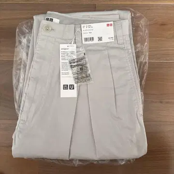 [미사용 새상품] UNIQLO U 턱 와이드 팬츠 라이트 그레이 79