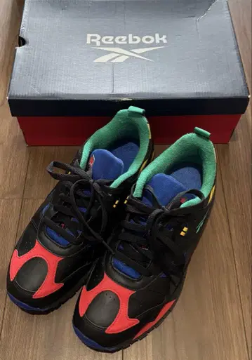 Reebok 리복 스니커즈 라스타 컬러 28cm