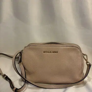 MICHAEL KORS 베이지 숄더백