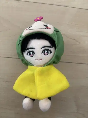 치넨 유리 봉제 인형