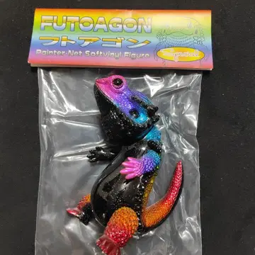 후토아곤 레인보우 크랙 소프트 비닐 페인터넷