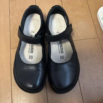 새상품급 버켄스탁 June 사이즈 37 (24cm)