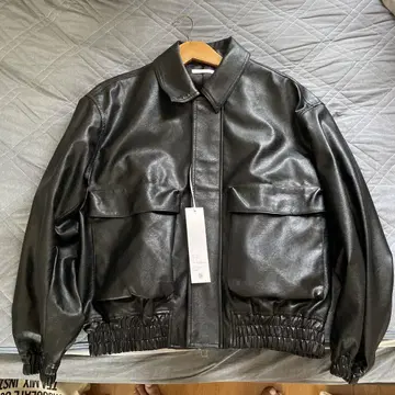 ARTIFICIAL GRAIN SHORT BLOUSON S 사이즈