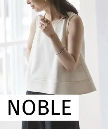 NOBLE [ WEB 일부 점포 한정판 추가 ] 컴팩트 풀오버