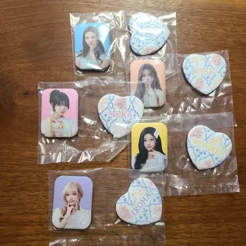 애니마이 복권 ILLIT D상 캔뱃지 컴플리트 세트