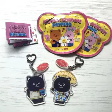 [ wigglewiggle ] 아크릴 랜덤 키링 고양이 2세트