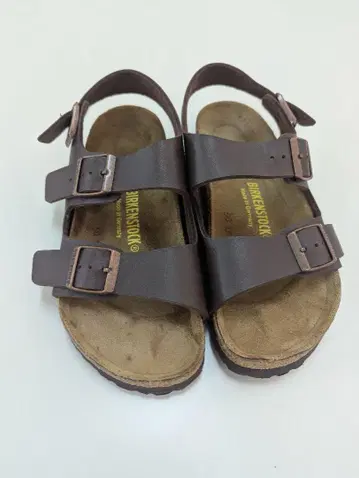 BIRKENSTOCK 버켄스탁 밀라노 35 22.5cm 브라운