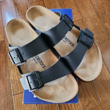 BIRKENSTOCK 블랙 샌들 42