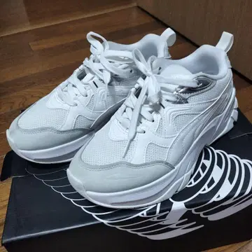 PUMA 소피아 24.0