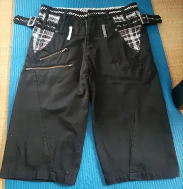 하프 팬츠