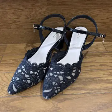 REZOY 블랙 레이스 참 포함 샌들 24cm