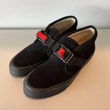 Tomo & Co 블랙 스웨이드 하이컷 신발 24cm