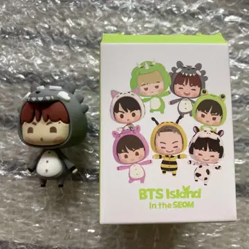 BTS FESTA 2025 인더섬라키드로 호석 J-HOPE 피규어
