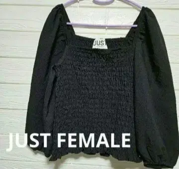 [ 새상품급 ] JUST FEMALE 블랙 상의