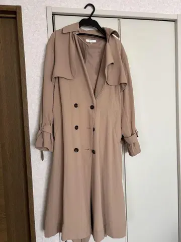 MOUSSY 베이지 더블 브레스트 코트 사이즈 2