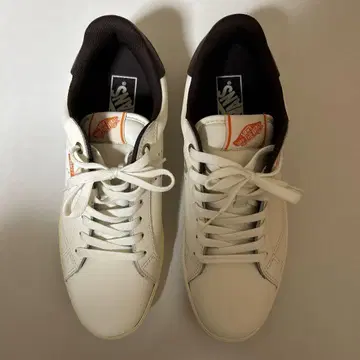 Vans 화이트 스니커즈