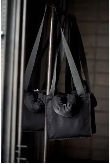 moon three planet Bangle bag