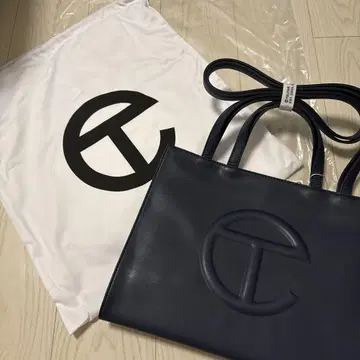 Telfar 숄더백 M 사이즈 네이비