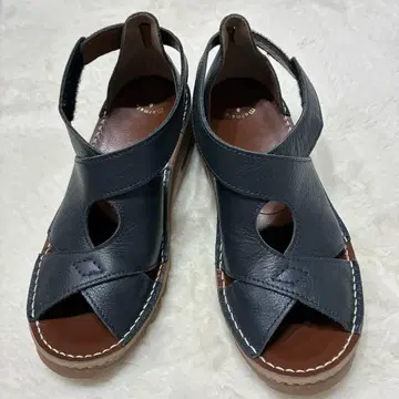 마르멜로 크로스 샌들 가죽 일본제 22.5cm