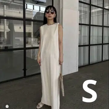 아메리빈티지 미러 아이보리 원피스 S 사이즈