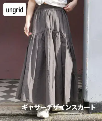 언그리드 개더 디자인 스커트 차콜 그레이