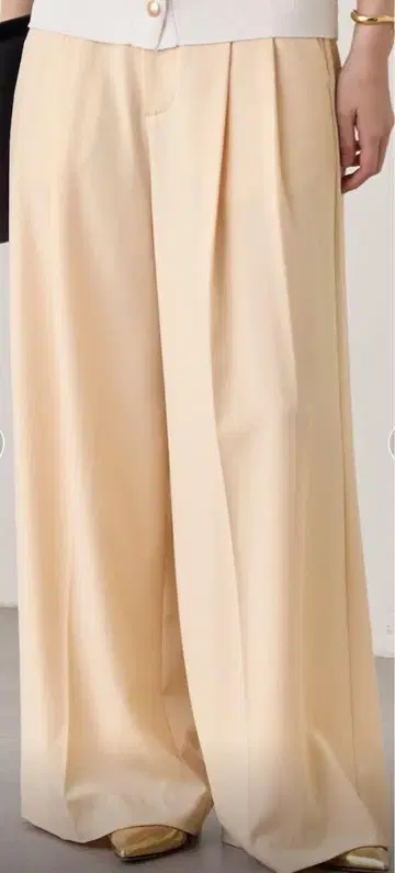 LOUNGEDRESS 베이지 와이드 팬츠 슬랙스 미각