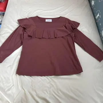 LOURMARIN 프릴 긴팔 브라운 상의