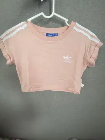 adidas 핑크 크롭 티셔츠