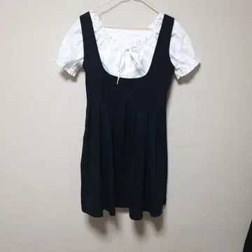 셋업 레이스 블라우스 & 블랙 원피스 한국 스타일 걸리시 코디 2종 세트