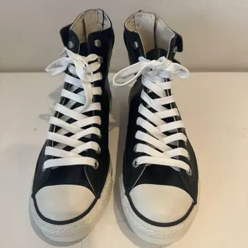 ato Black Leather High Cut Sneaker US8