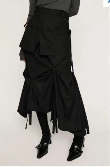 SLY LAYERED TUCK RIBBON 스커트 BLK siz1