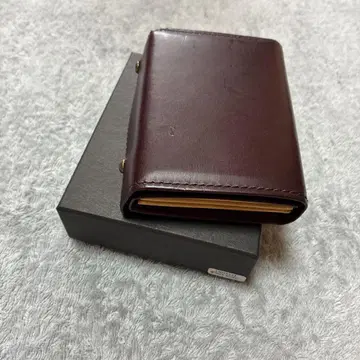 엠피우 밀레폴리에 P25 oimo